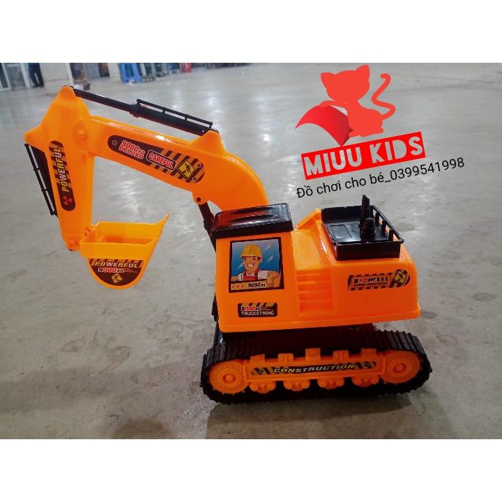 Mô Hình Đồ Chơi Xe Công Trình Múc Xích Hàng Việt Nam