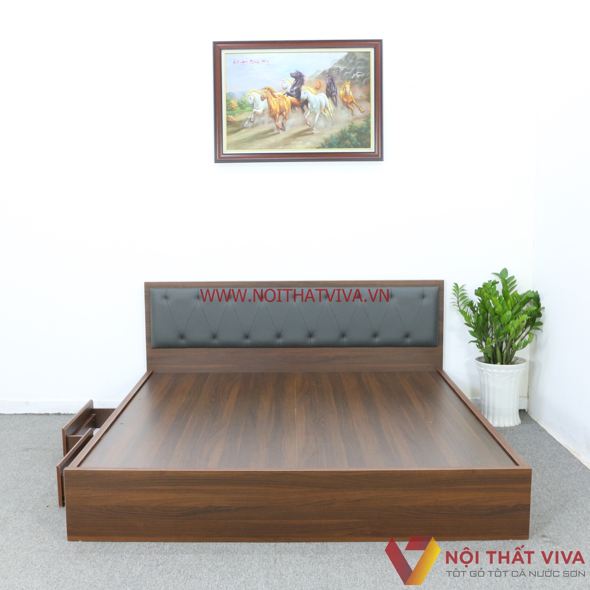 Giường Ngủ Gỗ MDF Phủ Melamine Màu Nâu Có Ngăn Kéo + Đầu Nệm Đen Đẹp