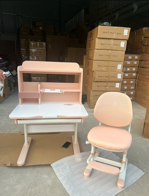 Bàn học sinh thông minh đa năng, nâng hạ tay quay, điều chỉnh góc nghiêng, chống cận Tundo CTIRPro80 kèm đèn ngang 80cm