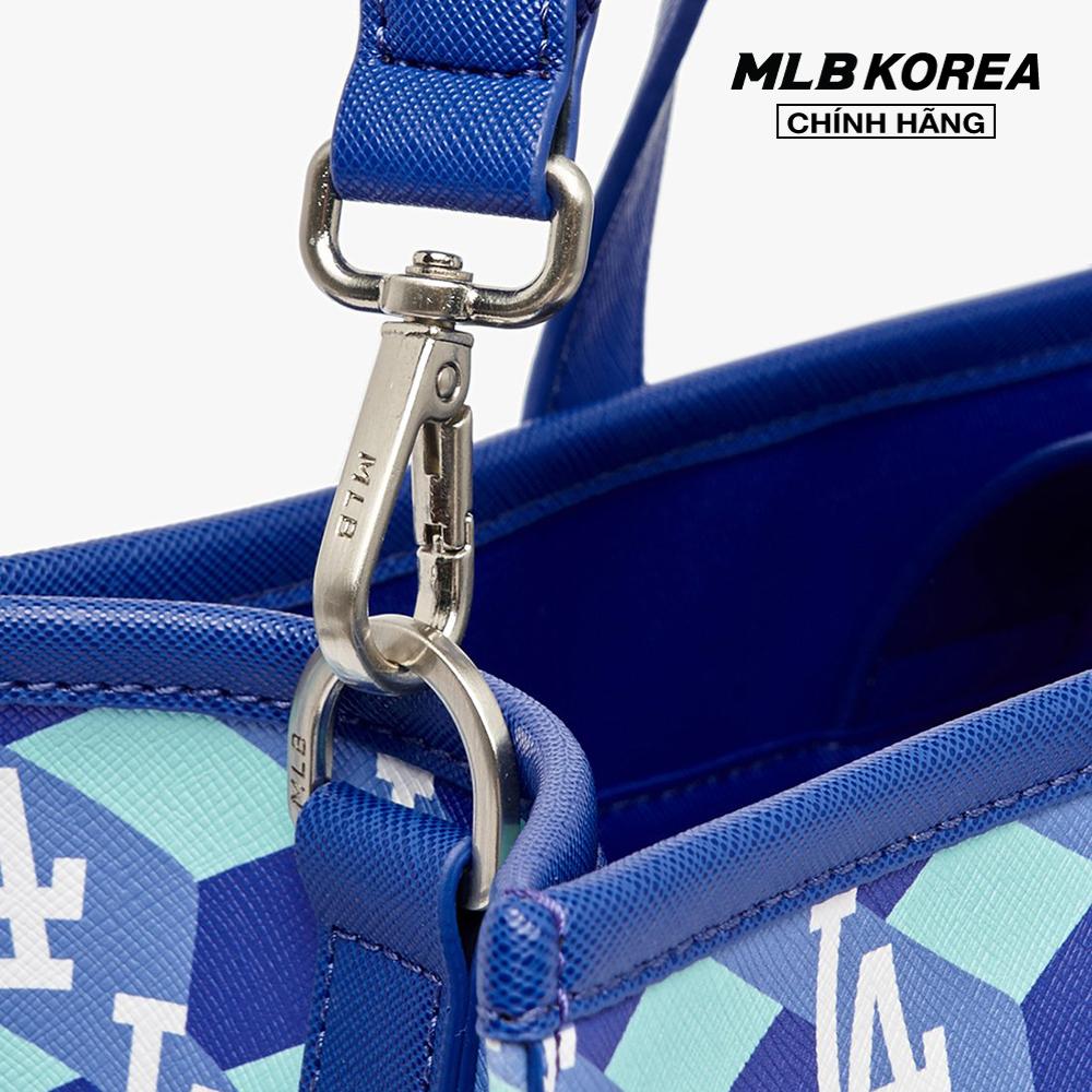 MLB - Túi xách chữ nhật Cube Monogram Medium 3AORM042N-07BLS