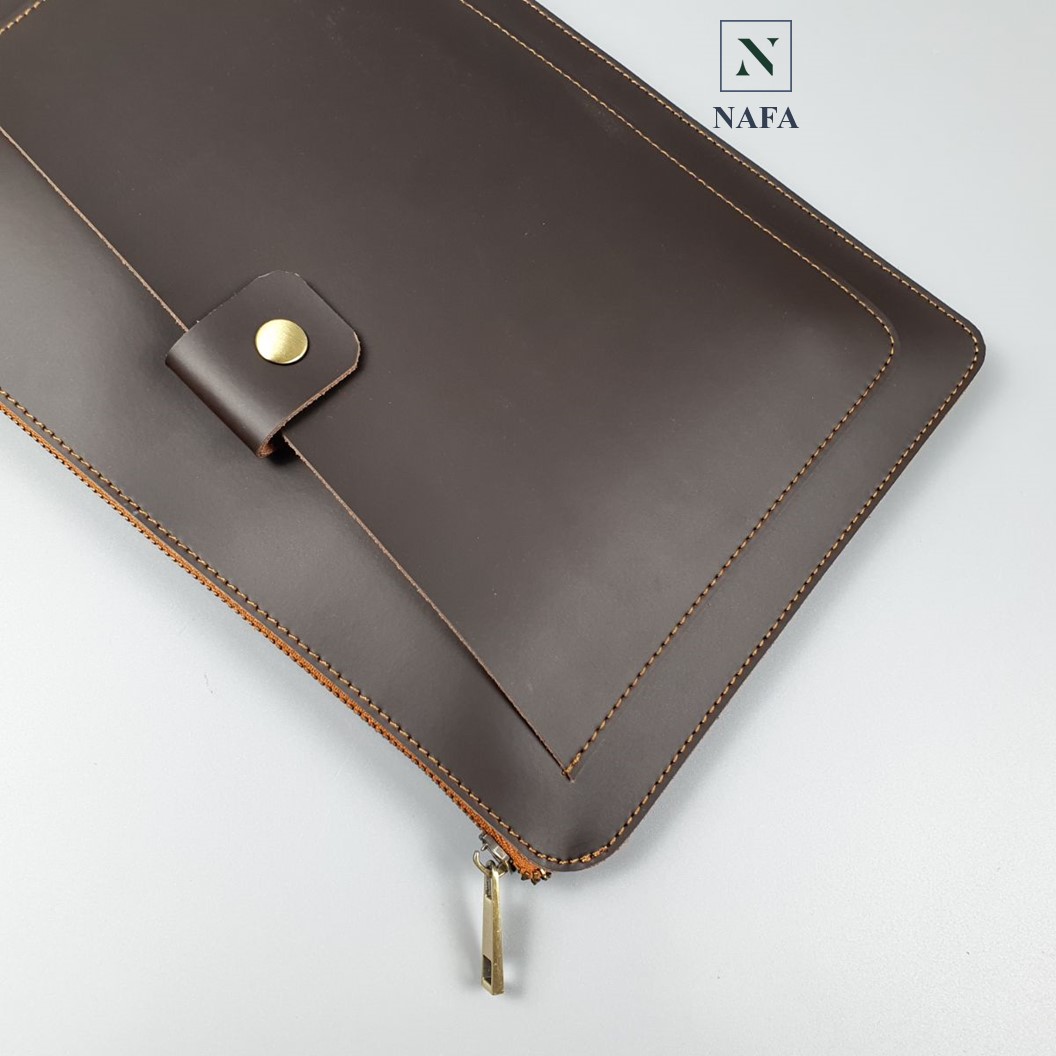 Clutch cầm tay nam, túi đựng macbook, ipad 12inch NAFA CL139 da bò sáp - màu nâu