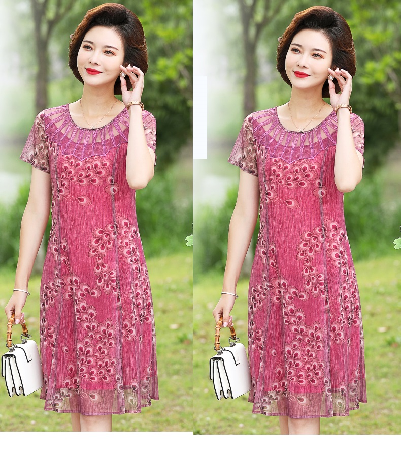 Đầm trung niên cao cấp