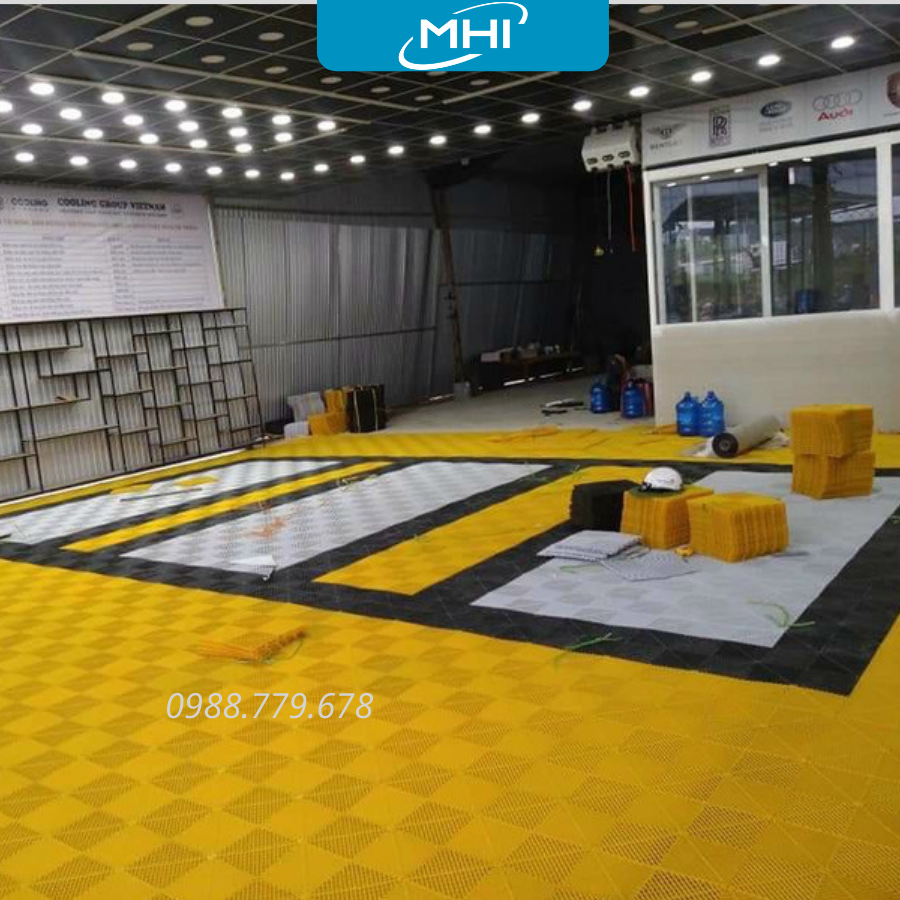 Vỉ nhựa lót sàn gara ô tô MHI - Cao 2.5 cm / trung tâm chăm sóc xe ô tô, khu vực rửa xe ô tô