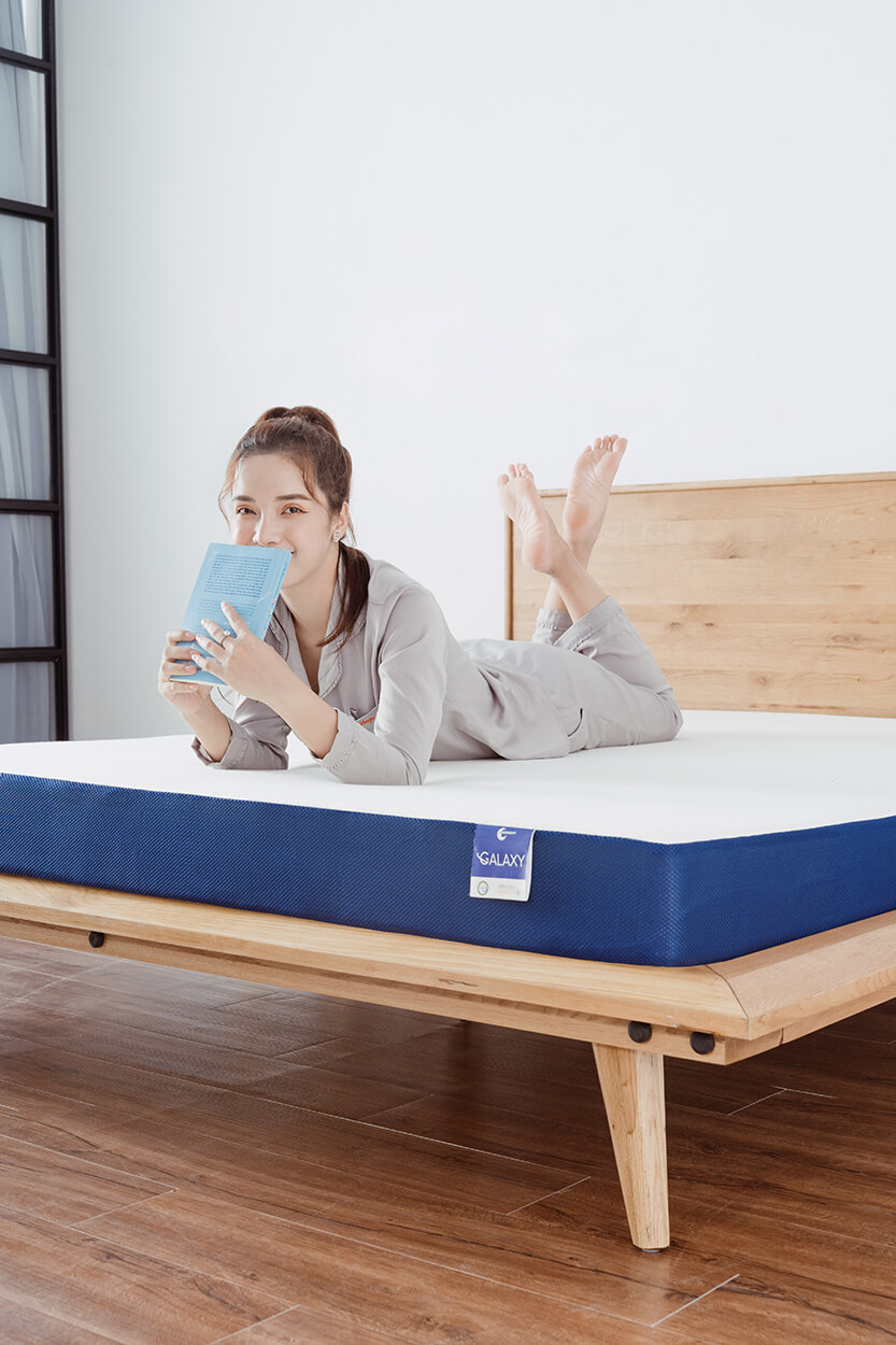 Nệm Foam Goodnight Galaxy Greentea êm ái, mềm mại, tinh chất trà xanh kháng khuẩn khử mùi