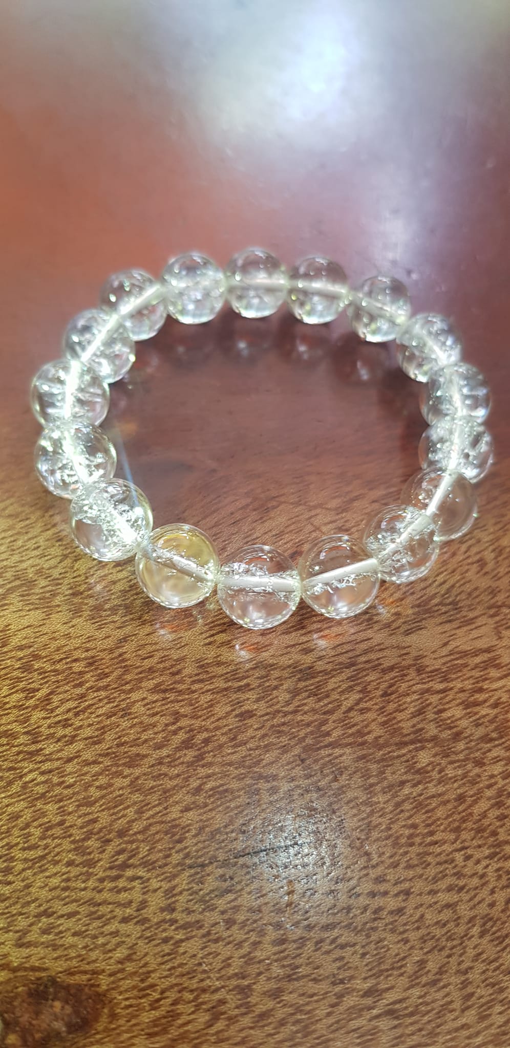 Vòng tay phong thủy nữ đá thạch anh Trắng Tuyết tự nhiên size vòng 10mm vòng màu trắng tuyết lạ đẹp hợp nữ mệnh kim thuỷ ạ