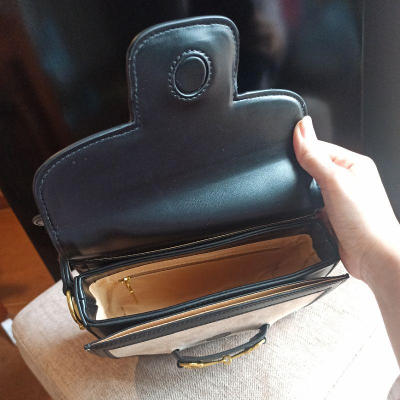 Túi xách nữ đeo chéo da nhung cao cấp phối màu nâu trắng M2