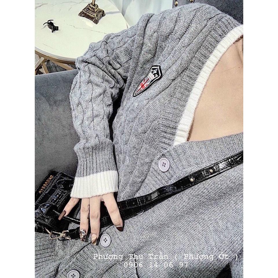 Áo khoác len cardigan huy hiệu QC