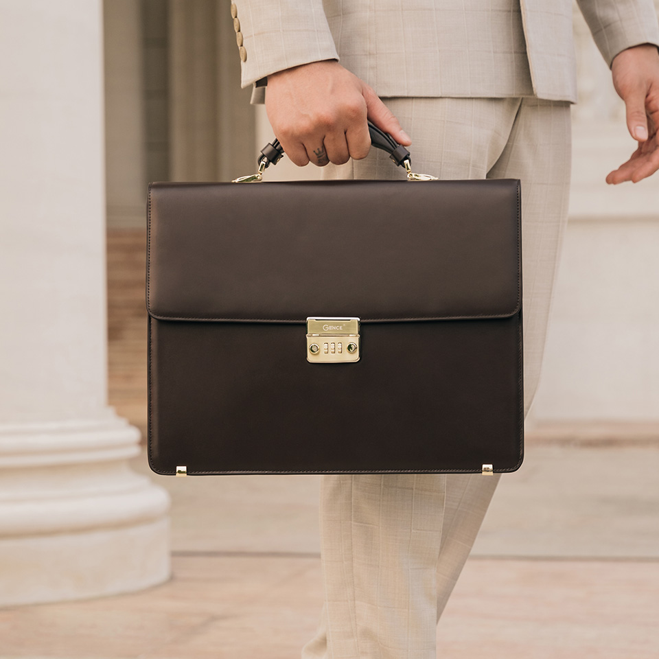 Túi Xách Nam Dáng Hộp Cặp Da Doanh Nhân GENCE CTS18 Da Bò Khóa Số Cao Cấp Màu Nâu