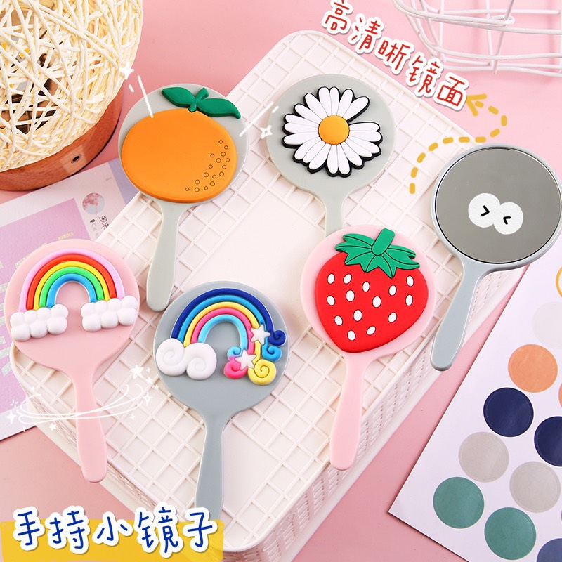 Gương mini cầm tay họa tiết hoạt hình siêu xinh - Gương mini có tay cầm tiện lợi in hình cute