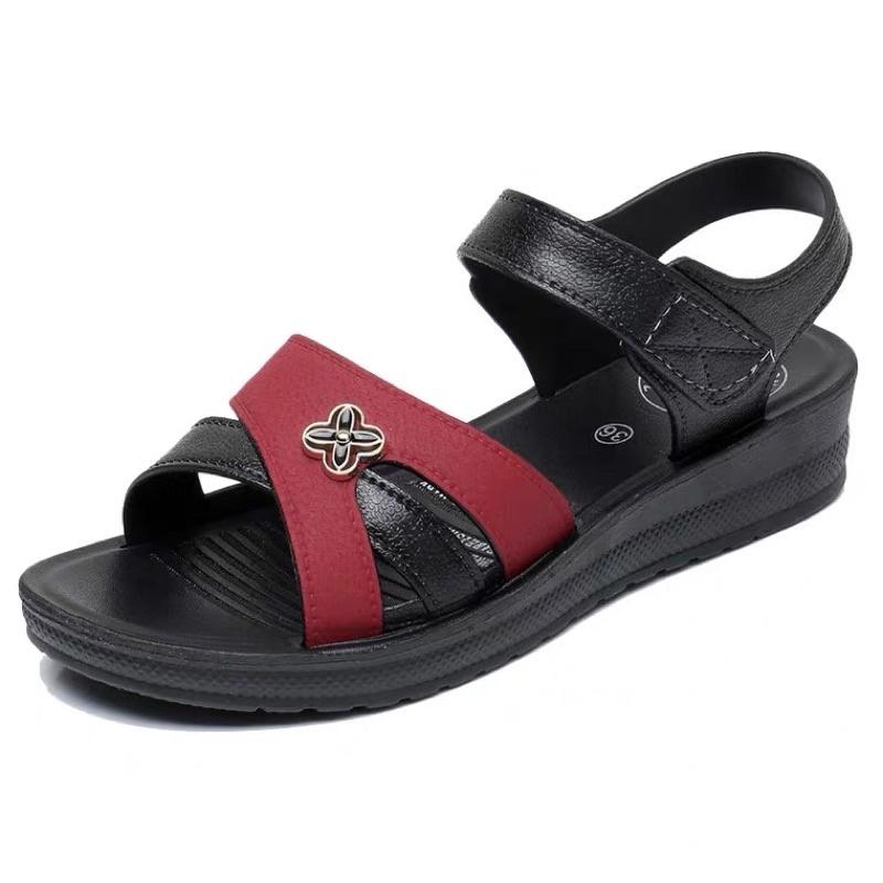 Giày sandal nữ trung niên cho bà cho mẹ- dép quai hậu đế bằng chất liệu cao su siên bền