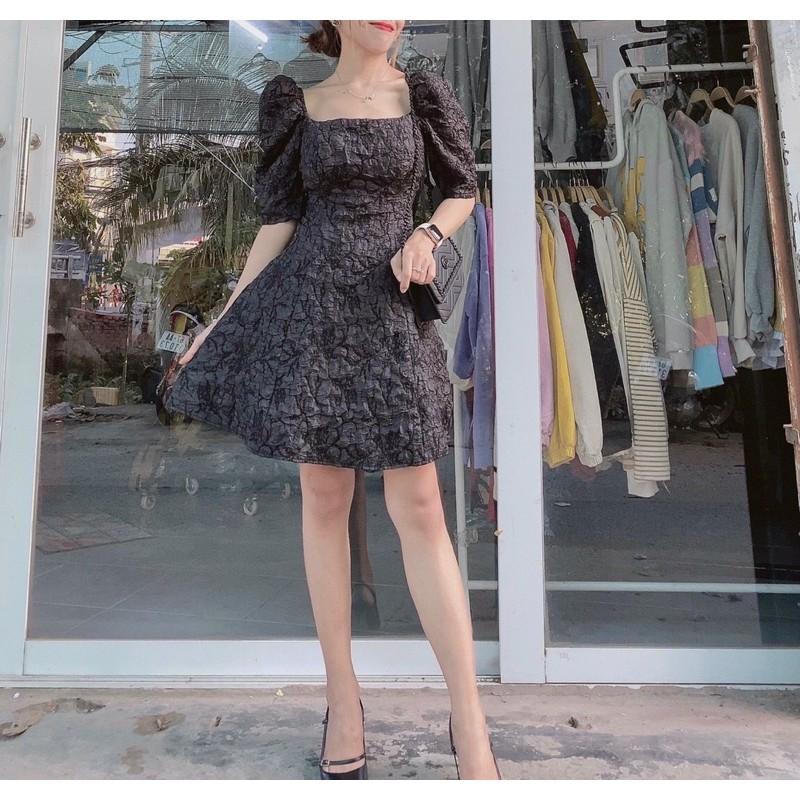 Đầm xoè cổ vuông tay phồng chất gấm xốp cao cấp