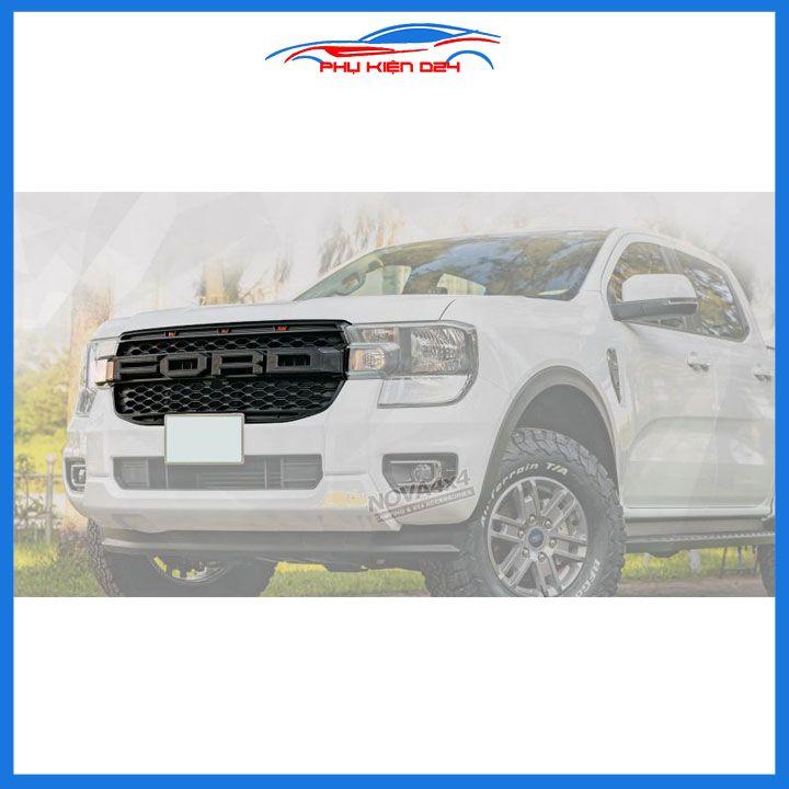 Mặt ca lăng, calang Ford Ranger XLS 2023-2024 màu đen trang trí làm đẹp xe