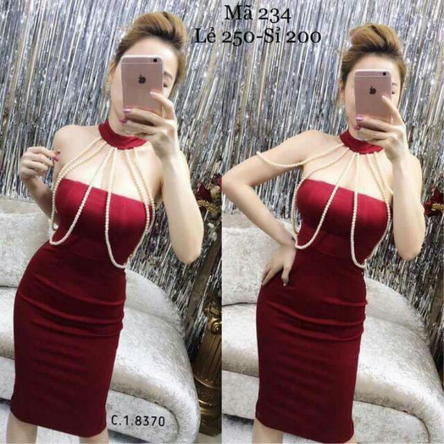Đầm body cúp ngực kèm dây chuỗi cổ