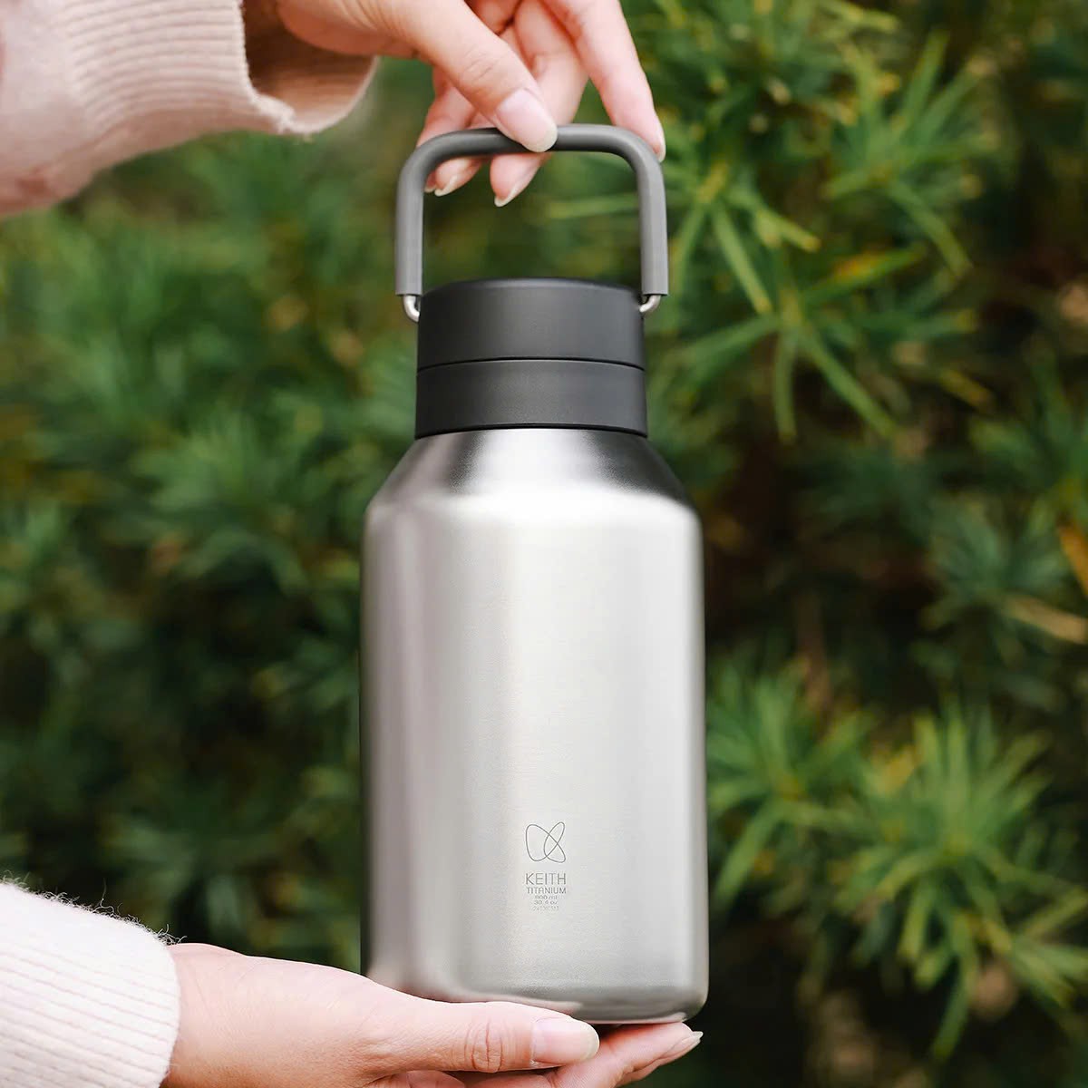 Bình giữ nhiệt Titanium Keith Ti3105 900ml
