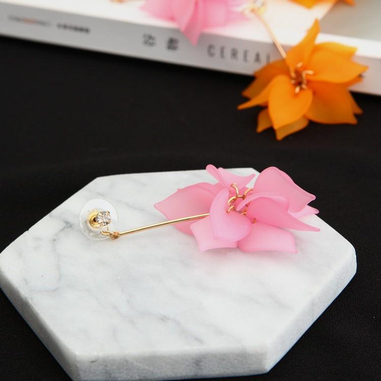 Khuyên tai hoa nhiều cánh HP