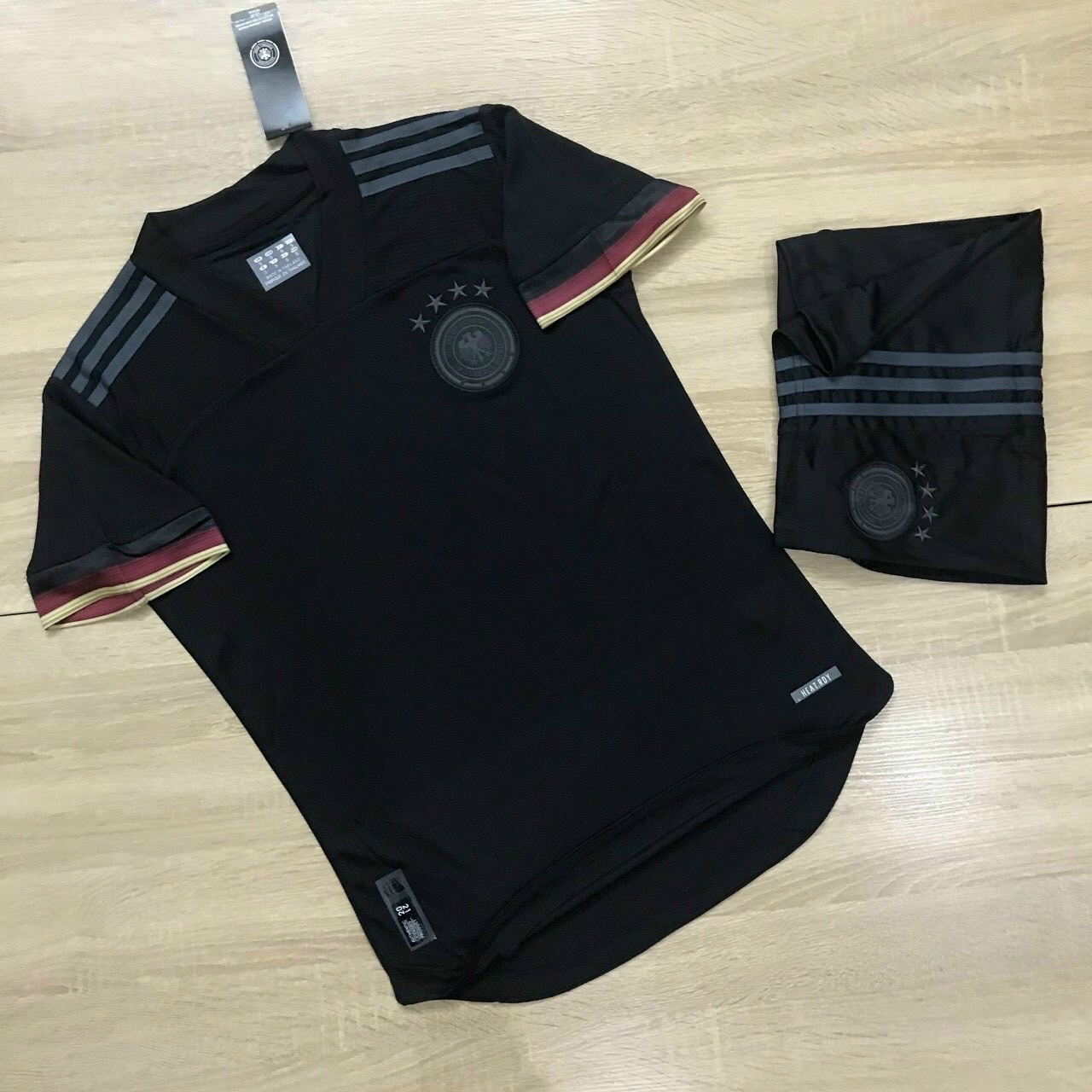 Quần áo Bóng đá Đội Tuyển Đức 22/23 màu đen Mới nhất  - Vải Polyester Thái Gai Lưới