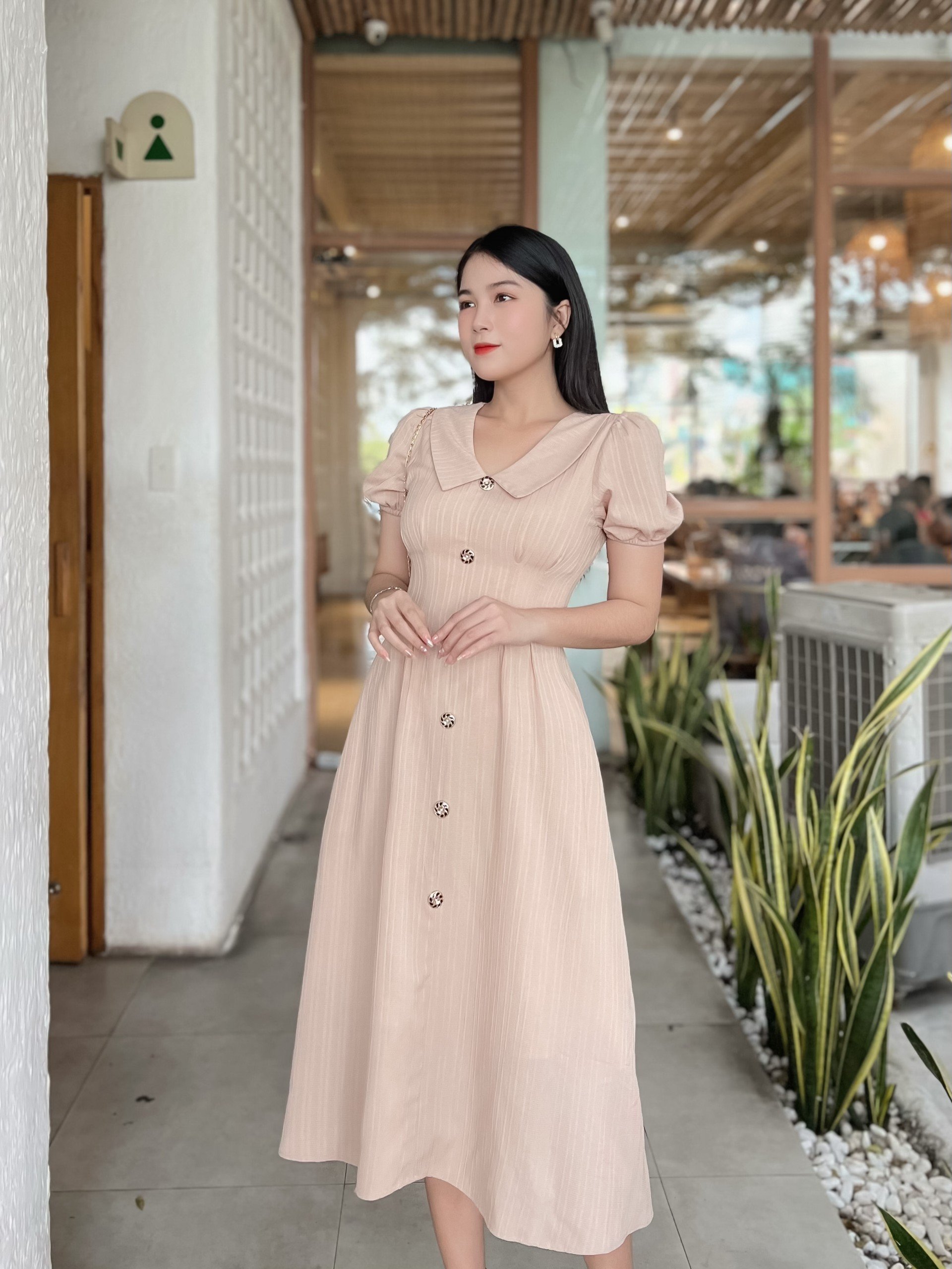 ĐẦM XÒE CỔ SEN CAO CẤP PHỐI NÚT