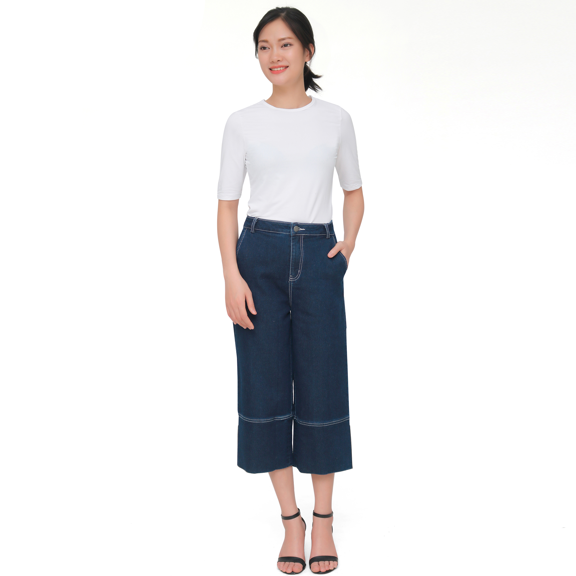 Quần bò nữ dáng rộng màu xanh đen Narsis P0011