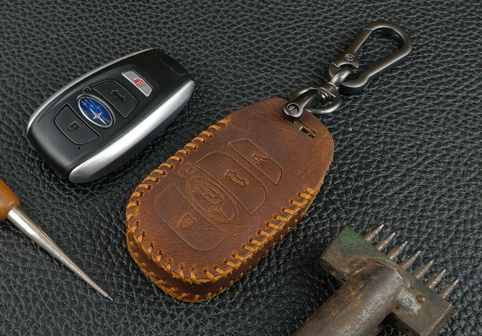 Bao da cho chìa khóa ô tô Subaru 3 và 4 nút bấm da bò thật tặng kèm móc khóa xịn