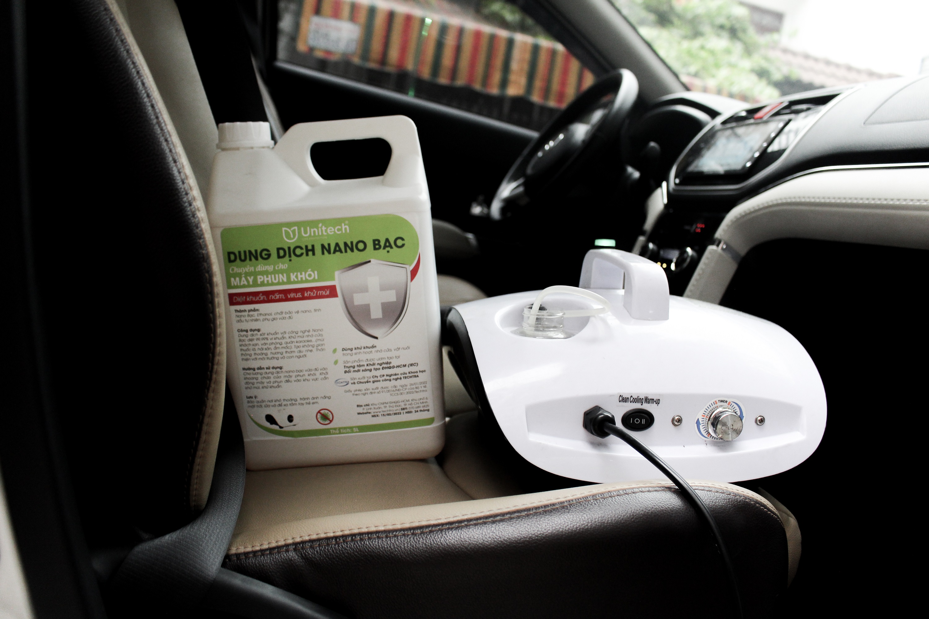 DUNG DỊCH NANO BẠC DIỆT KHUẨN CHUYÊN DỤNG CHO MÁY TẠO KHÓI can 5 lít- Khử mùi ô tô, nhà cửa, nội thất