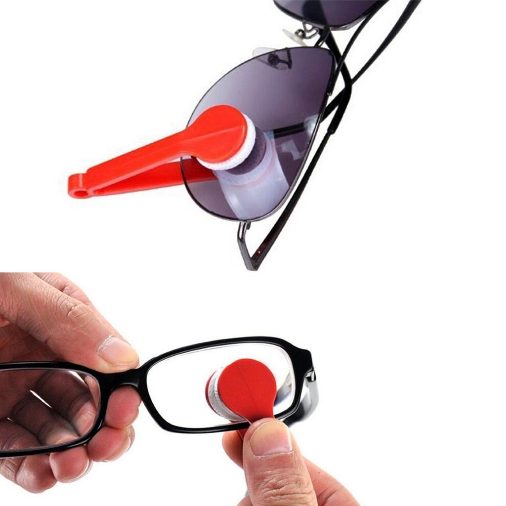 Dụng cụ vệ sinh mắt kính 2 mặt đa năng tiện dụng