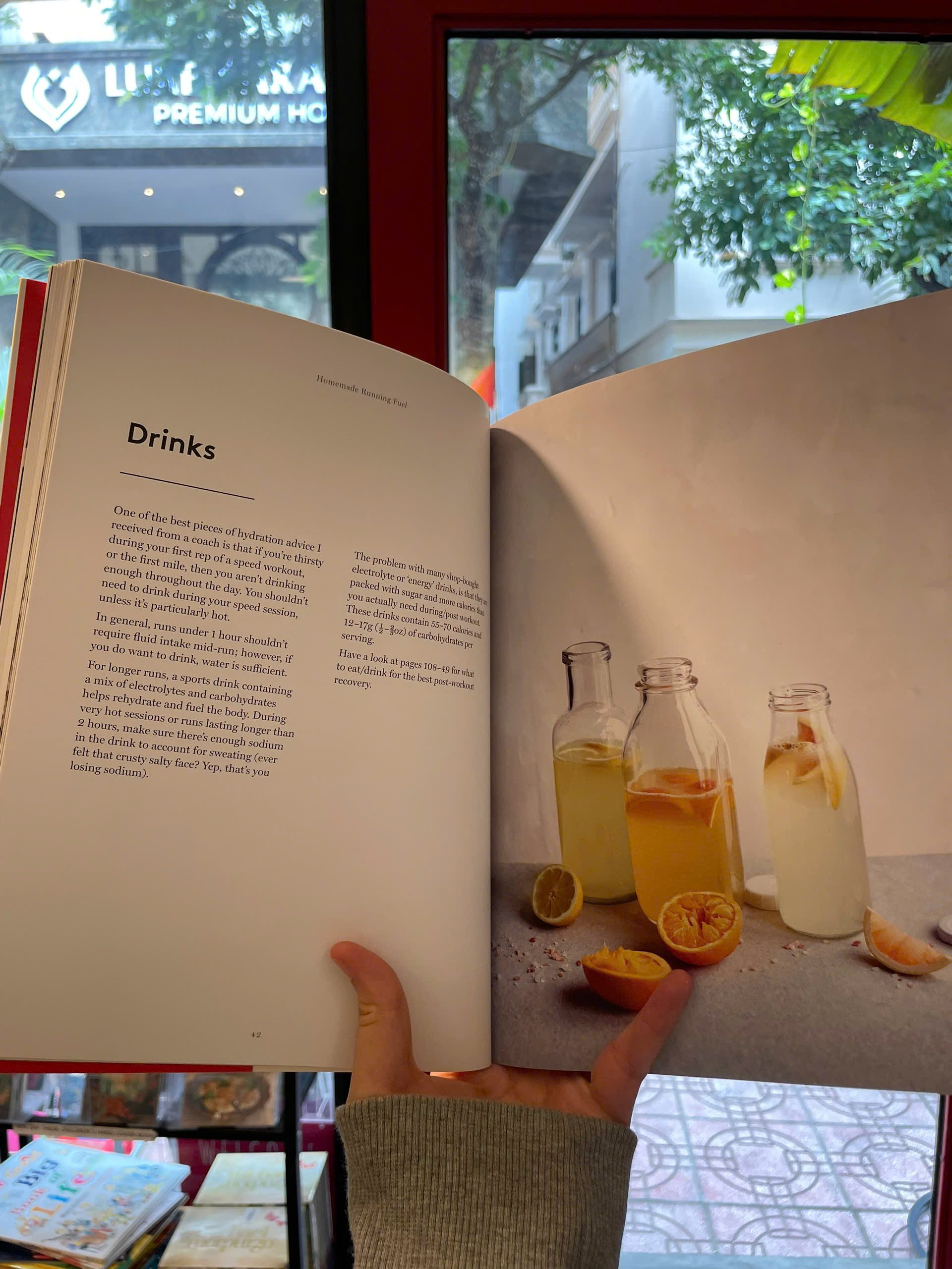 Sách - Cook, Eat, Run: Cook Fast, Boost Performance with Over 75 Ultimate Recipes by Charlie Watson