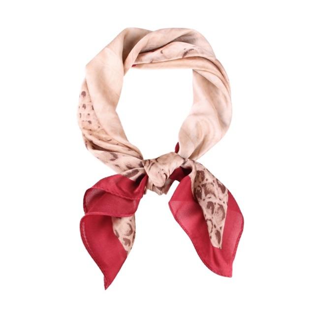 Khăn lụa vuông thời trang công sở size 70x70cm