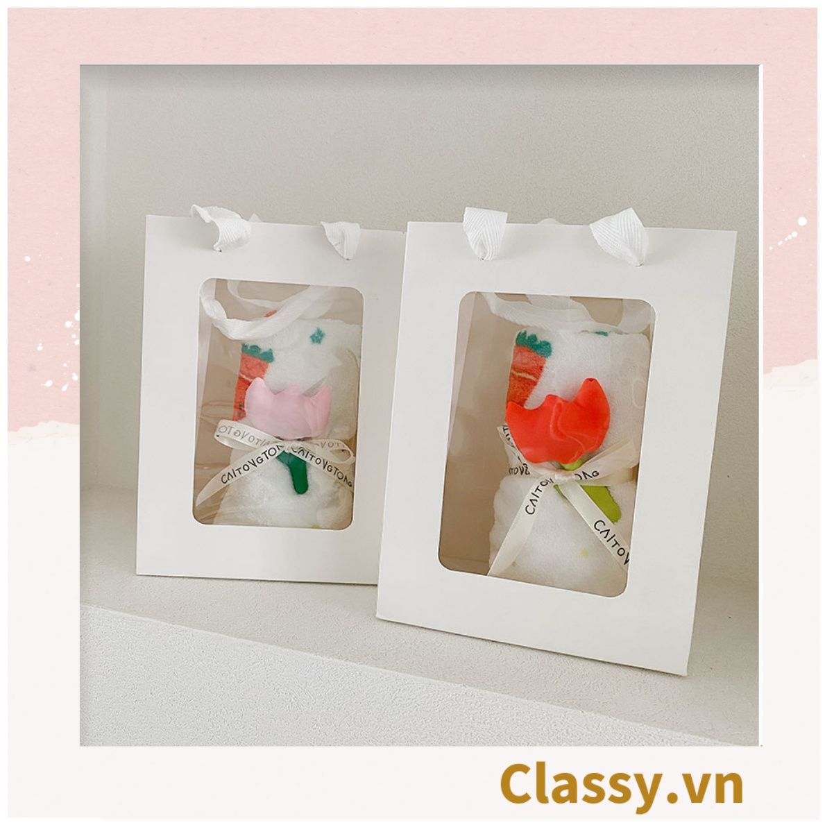 Khăn tắm nhỏ 30 X 60 CM Xếp Thành gắn hoa tulip kèm ruy băng Q1771