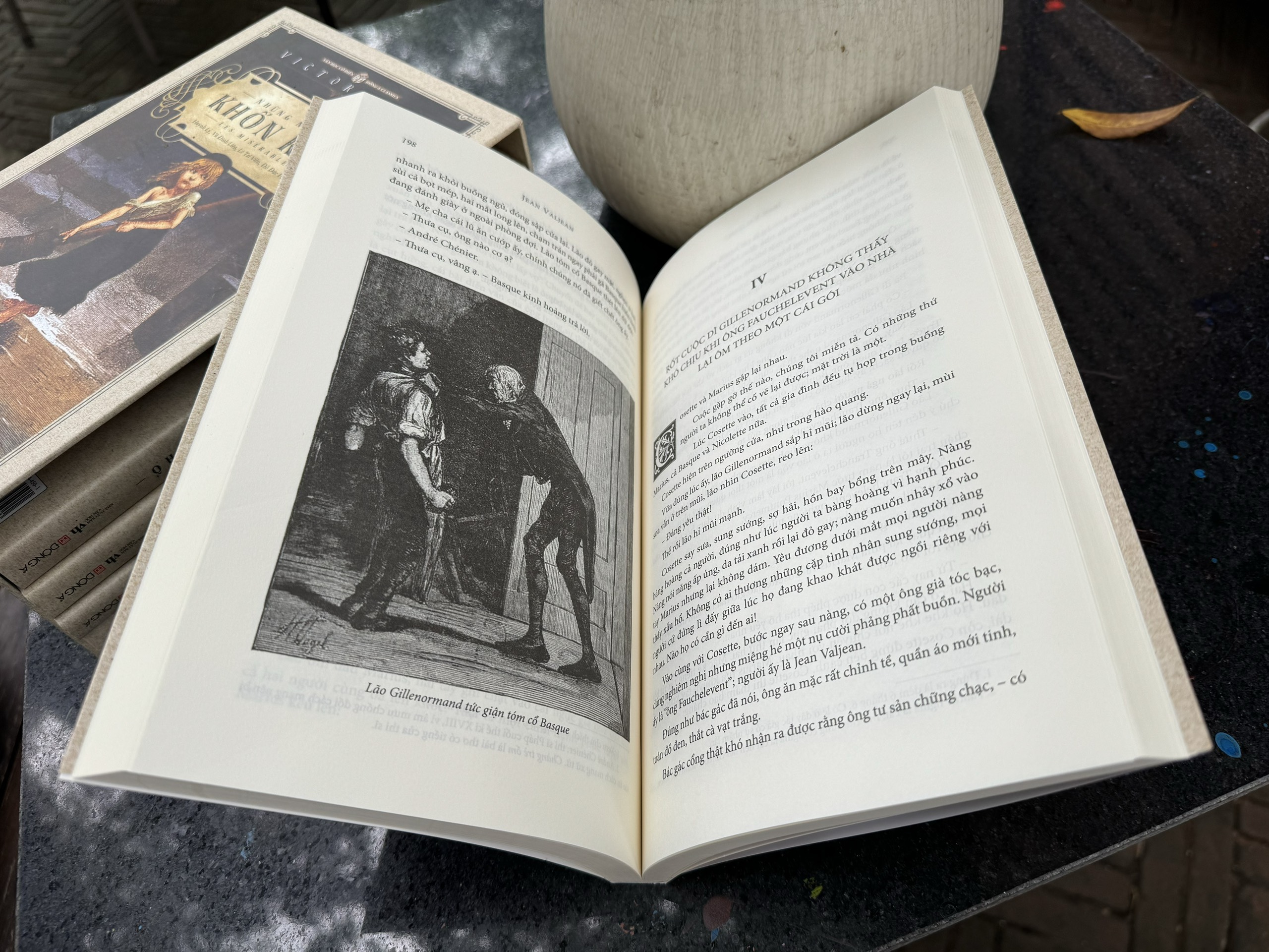 NHỮNG NGƯỜI KHỐN KHỔ - Victor Hugo -Huỳnh Lý, Vũ Đình Liên, Lê Trí Viễn, Đỗ Đức Hiểu dịch – Đông A - NXB Văn Học