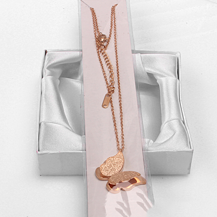 Dây chuyền nữ titan hình bướm phun cát ver5  WDC924H