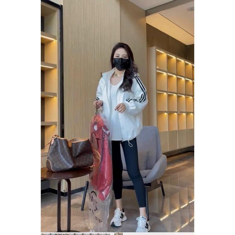 (HCM) ÁO KHOÁC DÙ THỂ THAO 3 SỌC TAY , THỜI TRANG CÁ TÍNH - HÀN QUỐC SANG CHẢNH , TÔN DÁNG HOTHIT CHO CÁC BẠN NỮ