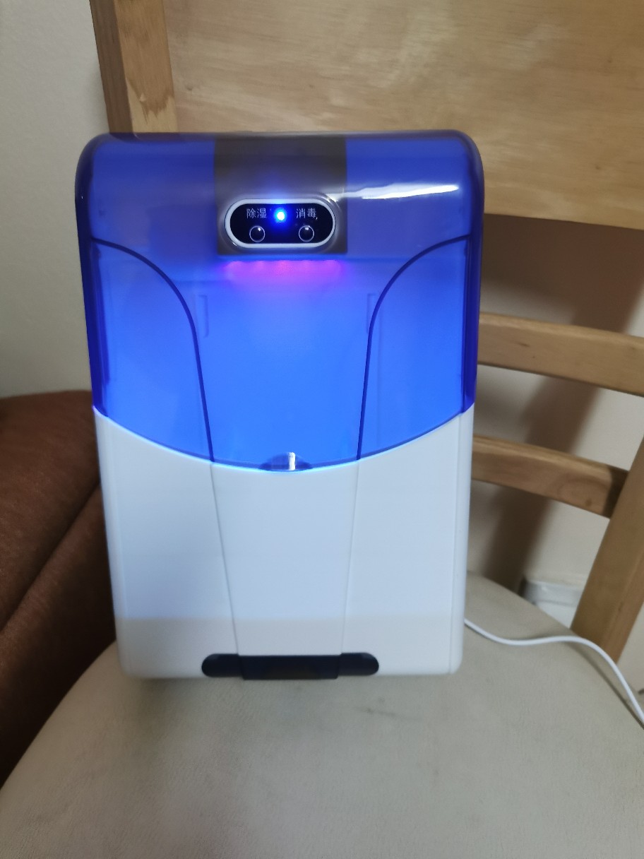 Hộp đựng đũa thìa có SẤY KHÔ và KHỬ TRÙNG bằng tia UV, Hộp sấy và khử khuẩn đũa thìa bằng TIA UV,