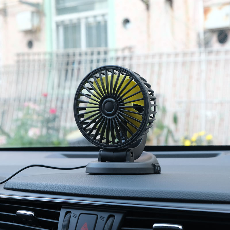 Quạt mini xoay 360 độ trên ô tô gió siêu mạnh