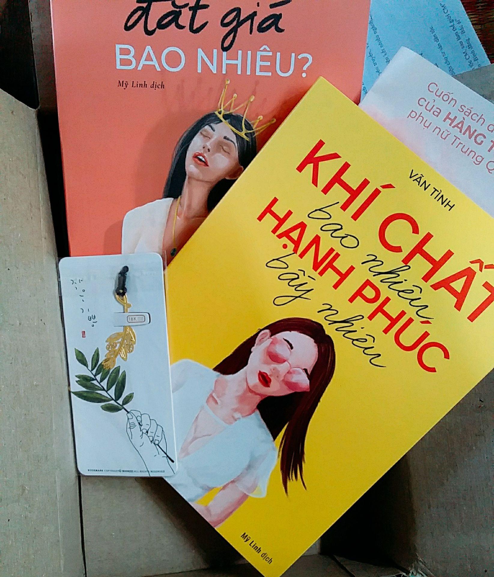 Combo Bạn Đắt Giá Bao Nhiêu + Khí Chất Bao Nhiêu - Hạnh Phúc Bấy Nhiêu