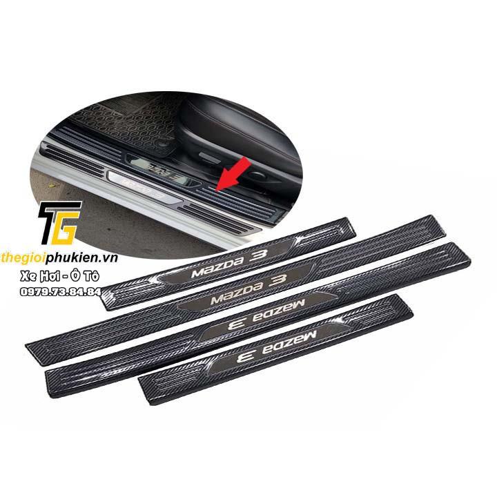 Combo ỐP BẬC CỐP VÀ BẬC CỬA xe Mazda 3 2020 vân Carbon