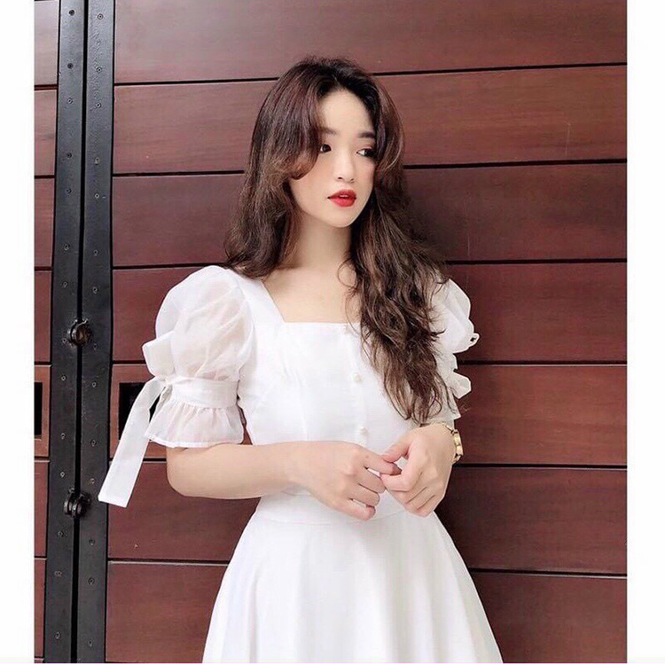 Đầm Voan 2 Lớp Đính Nút Tay Lững Thắt Nơ