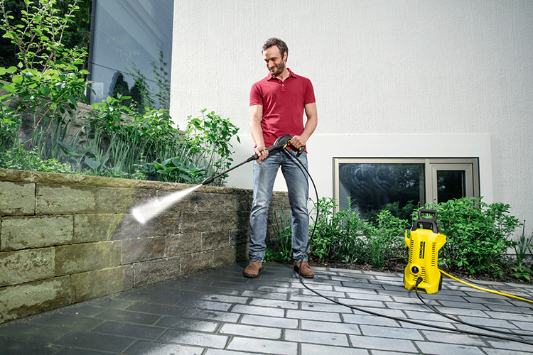 Máy Phun Rửa Áp Lực Cao Karcher K 2 Full Control Car