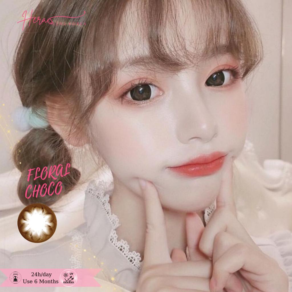 Kính Áp Tròng Hera Nâu Choco Cánh Hoa Không Độ FLORAL CHOCO Nhập Khẩu Hàn Quốc Lens Không Cận 6 Tháng