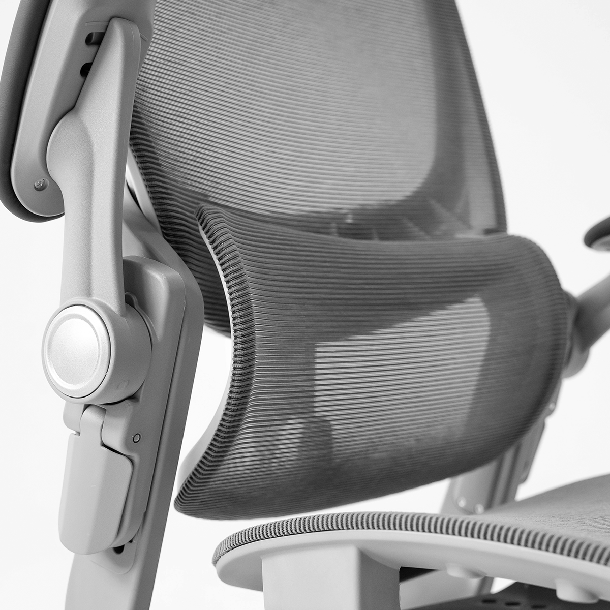 Ghế công thái học Epione Easy Chair SE bản chân KIM LOẠI mới nhất | Ghế văn phòng giảm đau mỏi vai gáy, thắt lưng