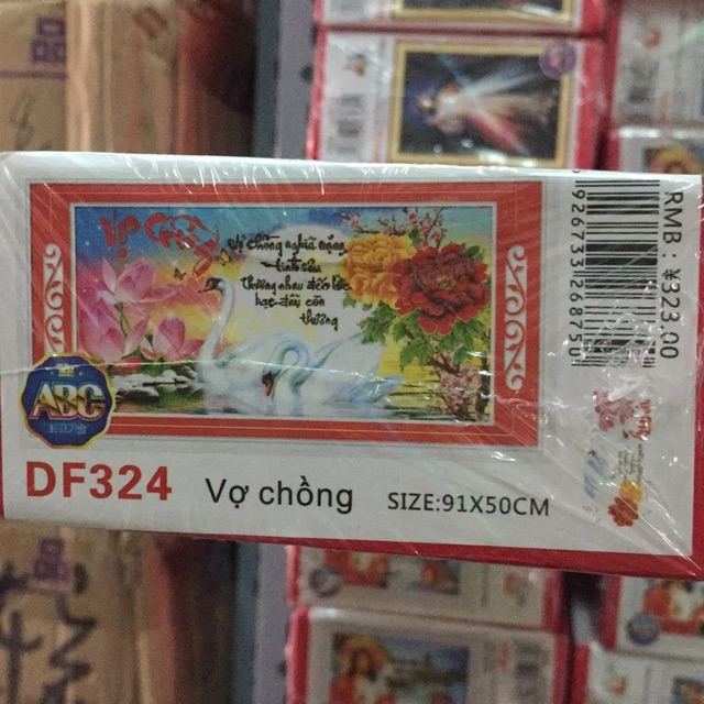 Tranh đính đá Vợ Chồng chưa đính