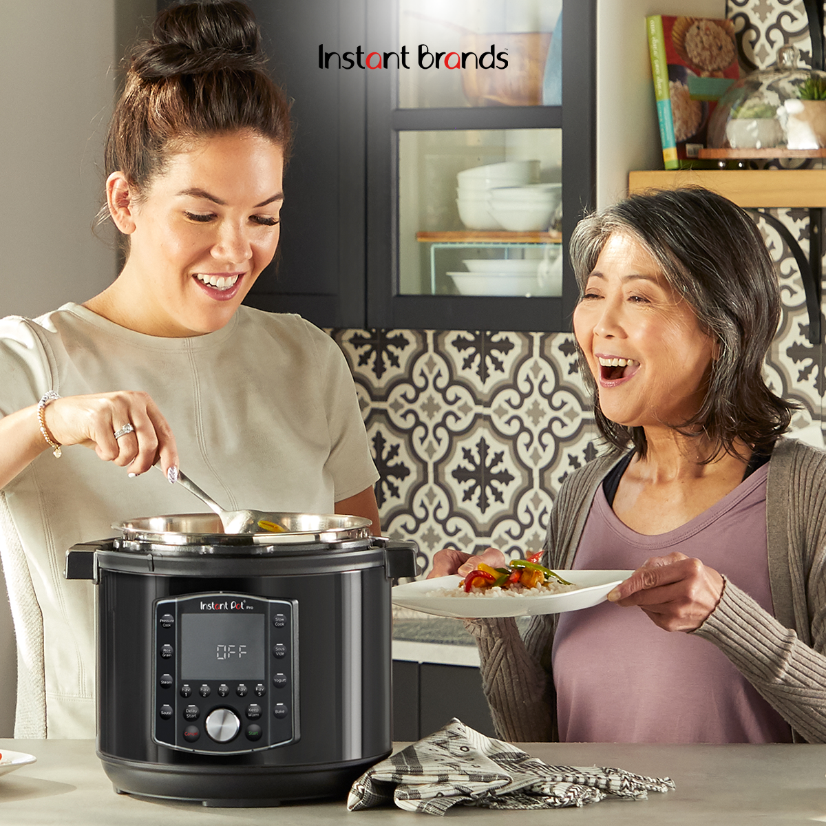 Nồi Áp Suất Điện Đa Năng INSTANT POT PRO 10-IN-1, 5.7L - Hàng Chính Hãng