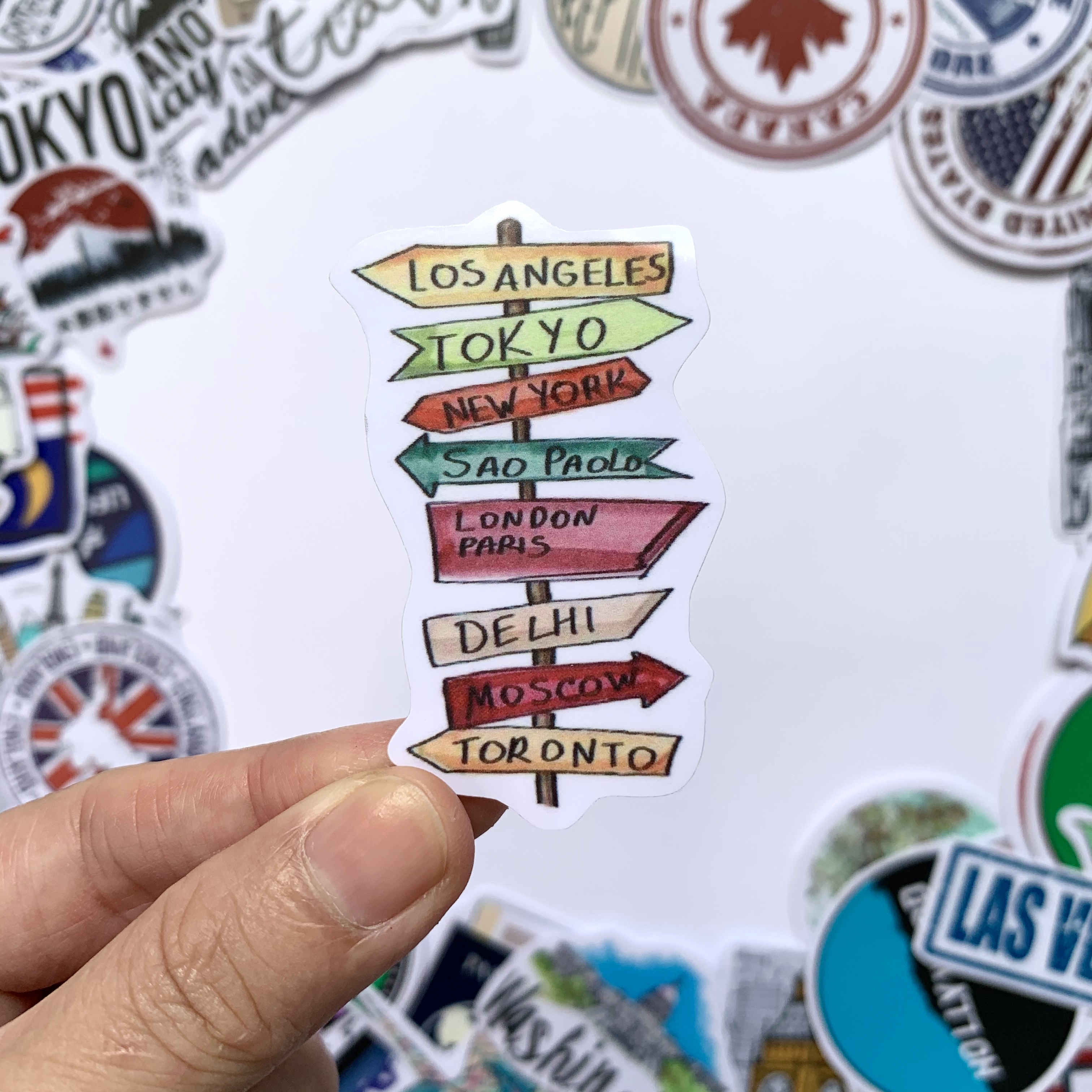 Sticker TRAVEL - DU LỊCH - Dán Trang Trí - Chất Liệu PVC Cán Màng Chất Lượng Cao Chống Nước, Chống Nắng, Không Bong Tróc Phai Màu