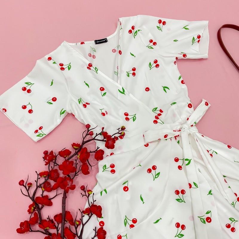 ĐẦM DÁNG XÒE ĐẦM DẠO PHỐ Đầm váy cherry đỏ đắp tà