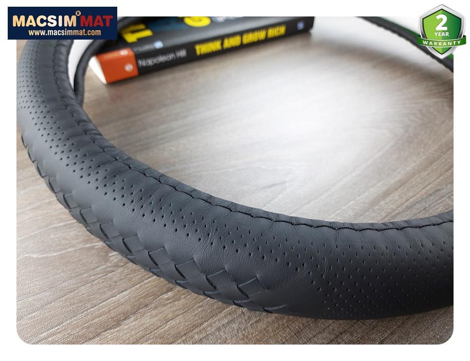 Bọc vô lăng cao cấp BMW chất liệu da thật 100%, khâu tay thủ công size M-nhãn hiệu Macsim mã 8996