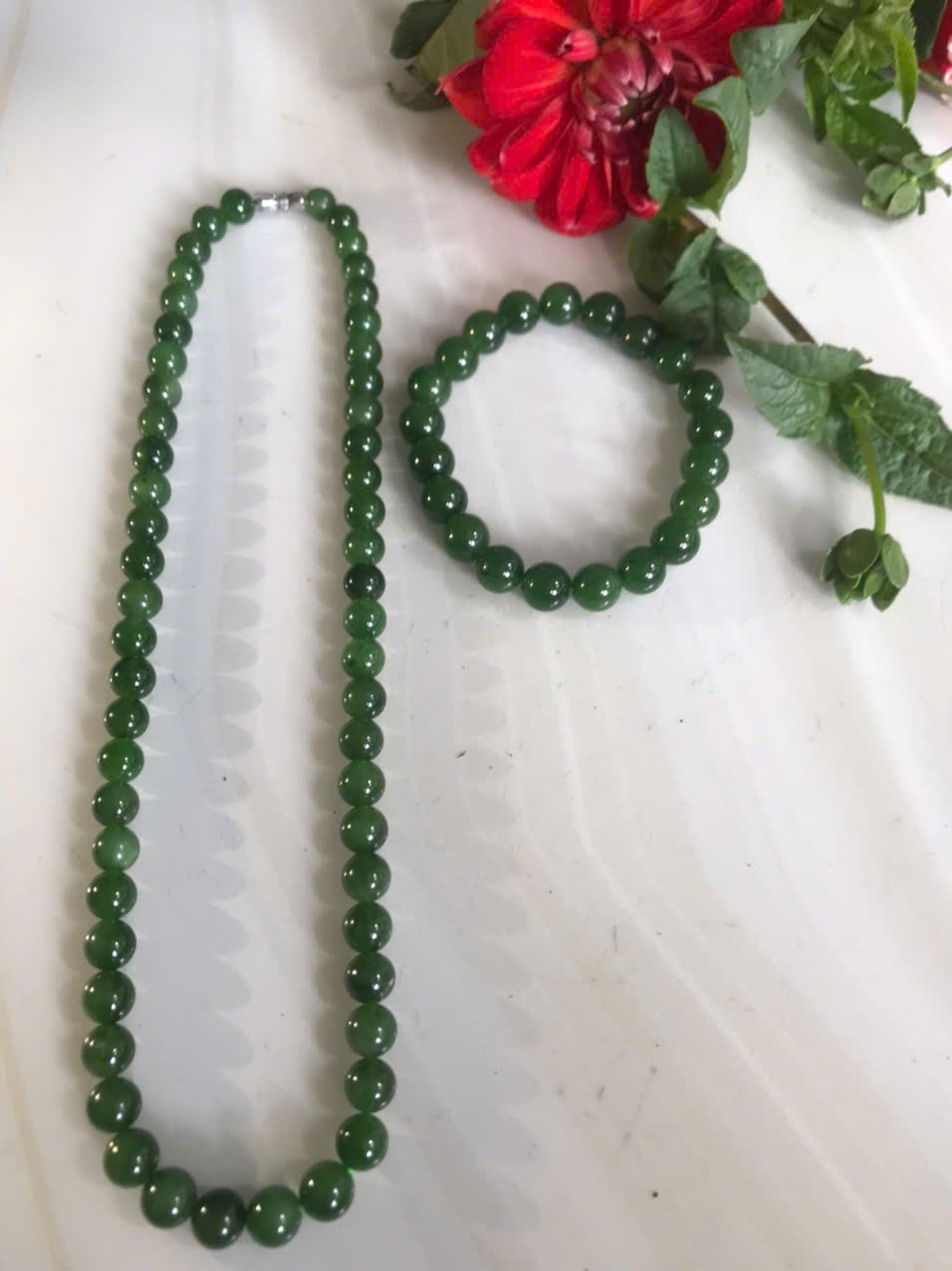 Bộ Vòng Chuỗi Đeo Cổ 8li Và Vòng Tay 9li5 Đá Ngọc Phật Xanh tự nhiên đẹp hay ngọc bích Màu xanh ngọc bích bóng đẹp món quà tặng Mẹ tặng cho mình và người thân nữ đeo đẹp ý nghĩa ạ