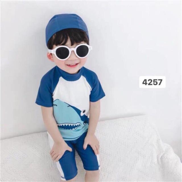 SET BƠI KÈM NÓN BÉ TRAI BABYSHARK XANH