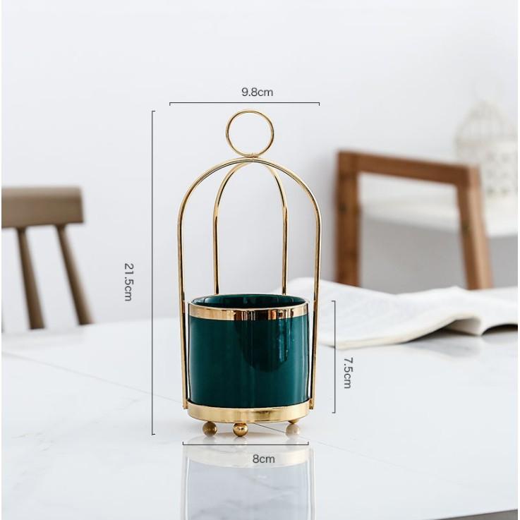 Lọ có quai xách trang trí để bàn ăn bàn làm việc LOTTA