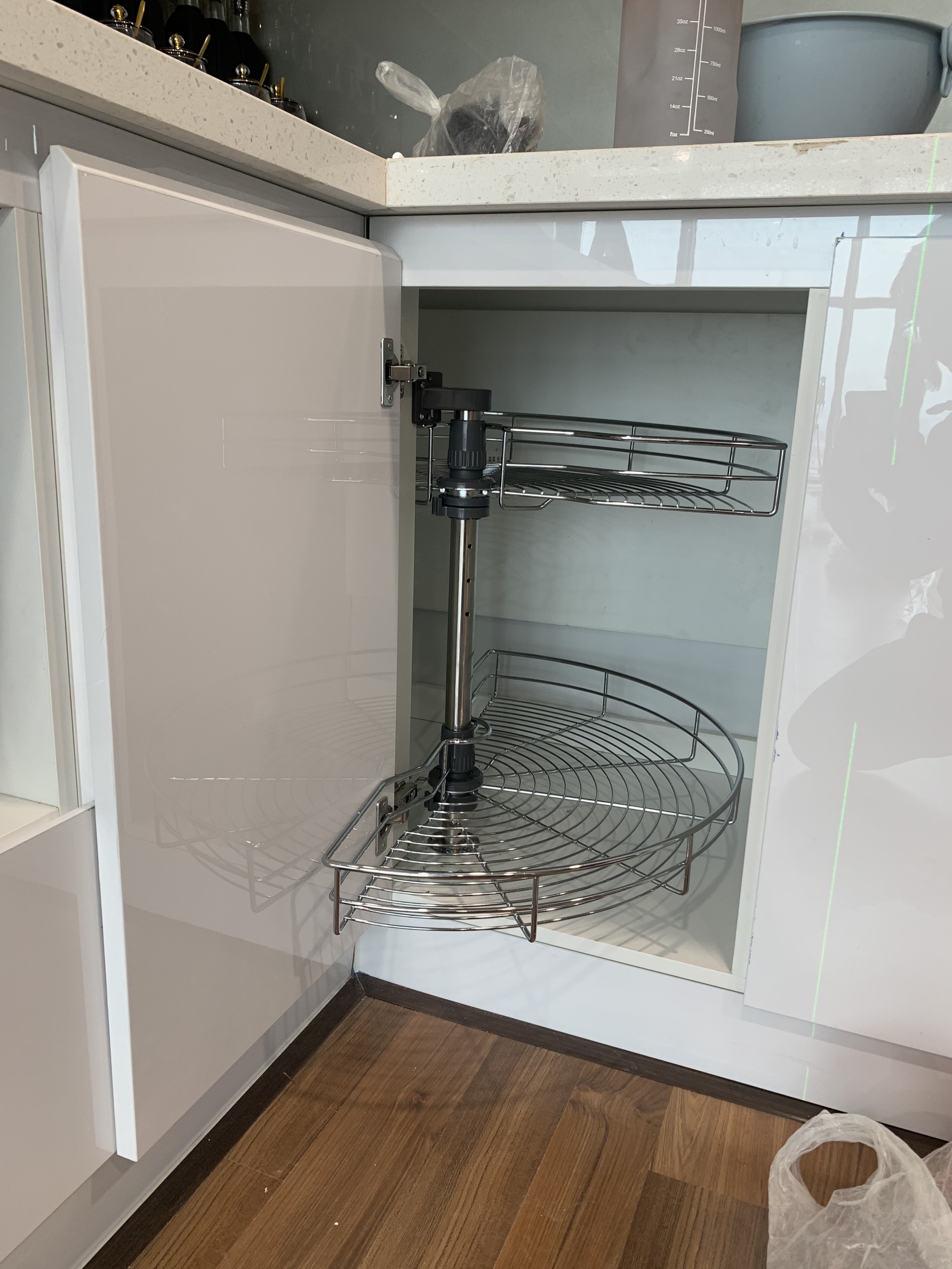 Mâm Xoay 1/2 TAKI INOX 304 Tủ Bếp - Bảo Hành 10 Năm - Có Thợ Lắp Đặt