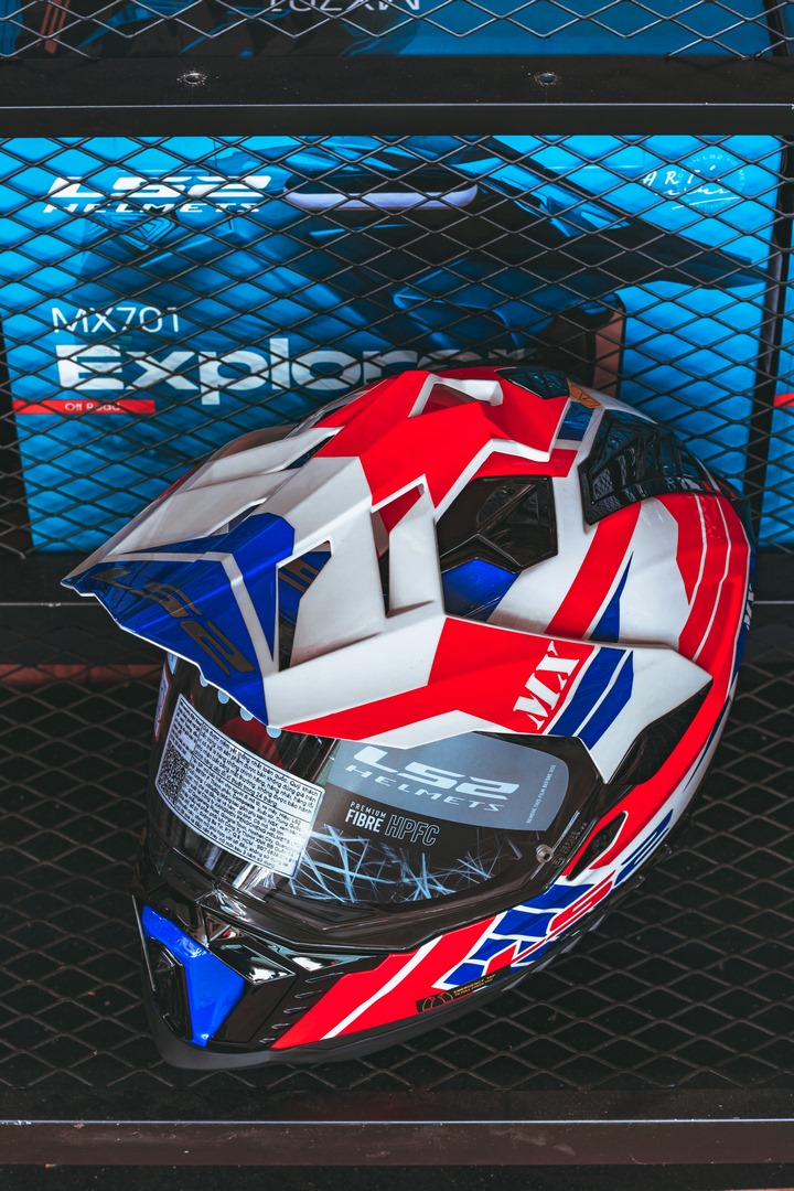 Mũ Cào Cào LS2 MX701 Explorer