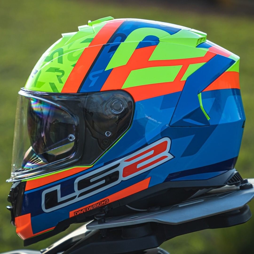 Mũ Bảo Hiểm Fullface Hai Kính LS2 FF800 Storm